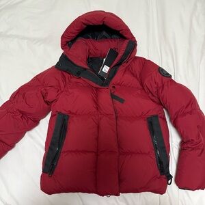 BRAND NEW CANADA GOOSE JUNCTION PARKA!